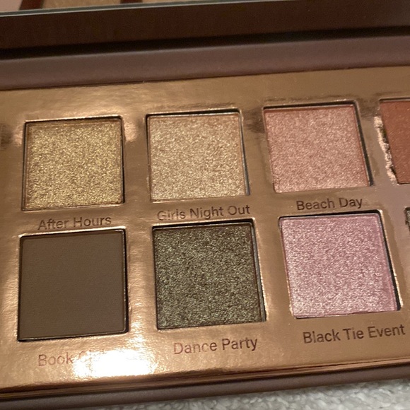 Mally Beauty Best Dressed Lids Neutrals & Bolds 14 Matte & Shimmer Eyeshadows - Picture 7 of 9